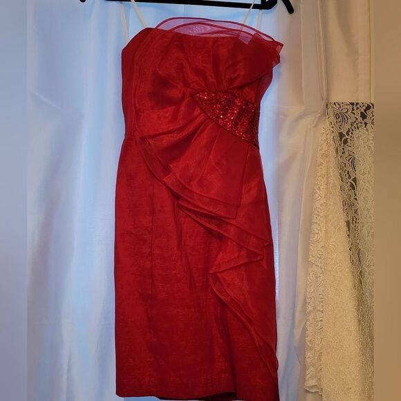 * * Betsey & Adam Red Cocktail Dress - Picture 1 of 8